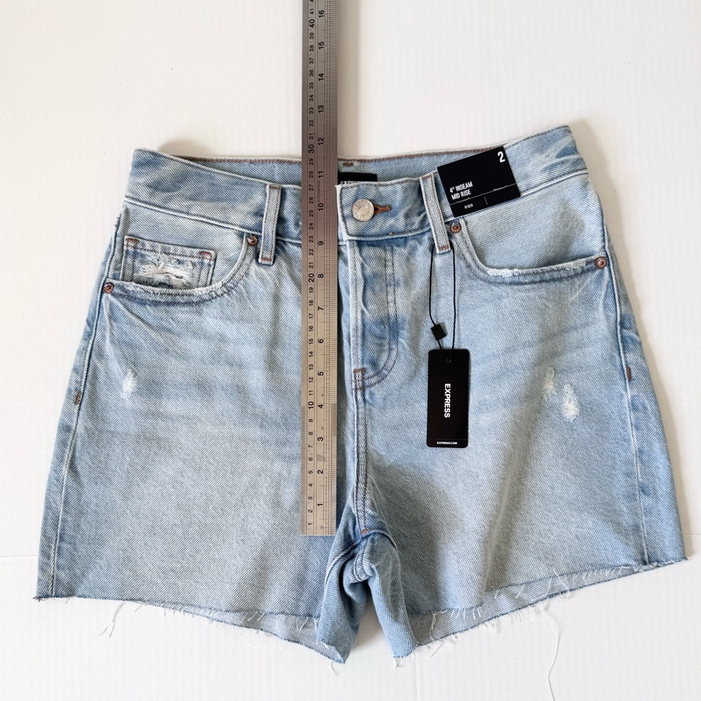 Express Midi Jean Shorts - Picture 3 of 8